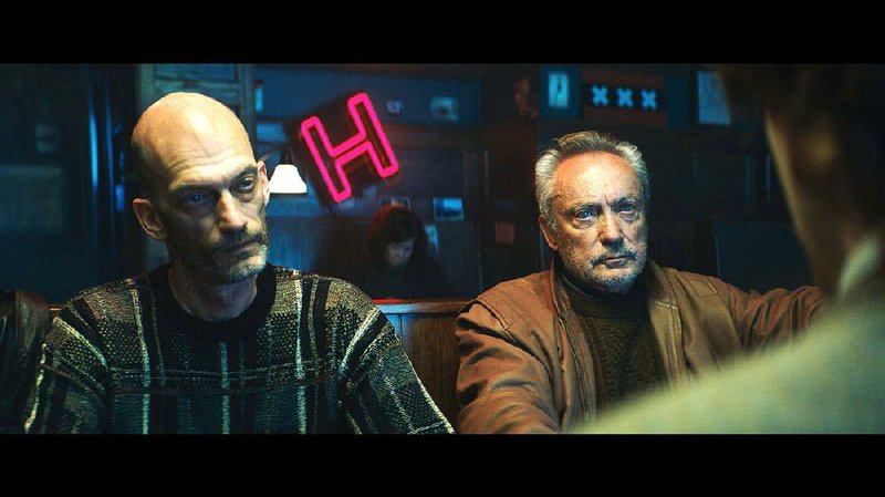 resized_272427-american-animals-0629_17-24810_t800